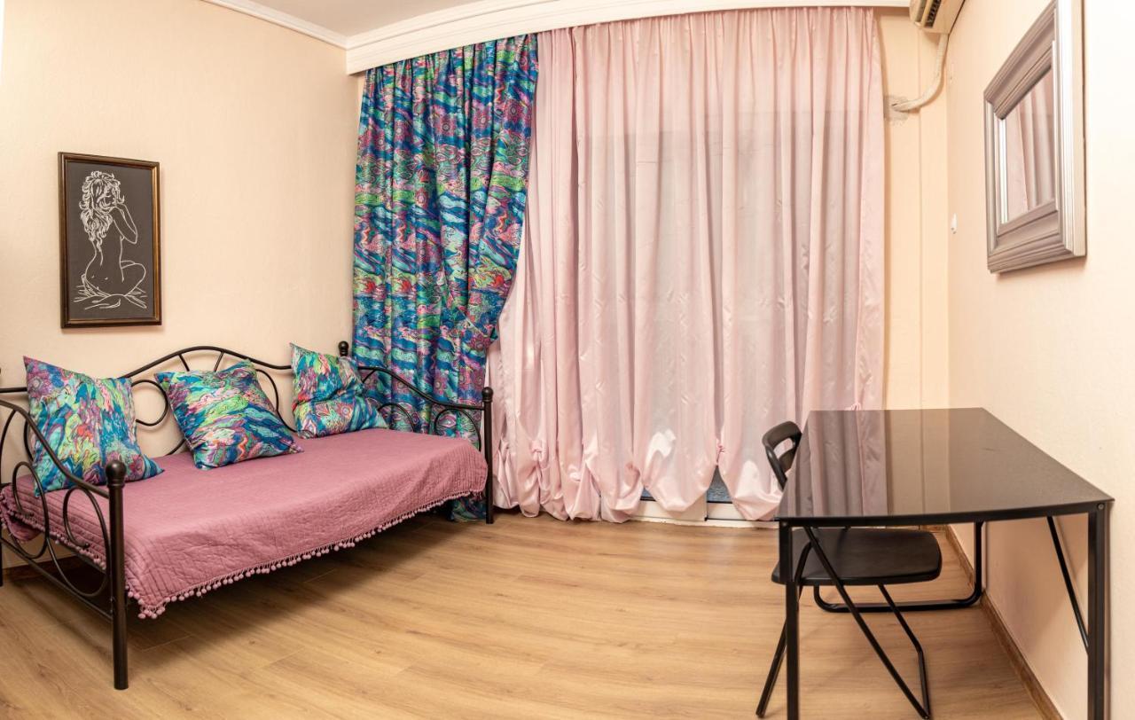 Del Mar Apartments I Agía Triás Dış mekan fotoğraf