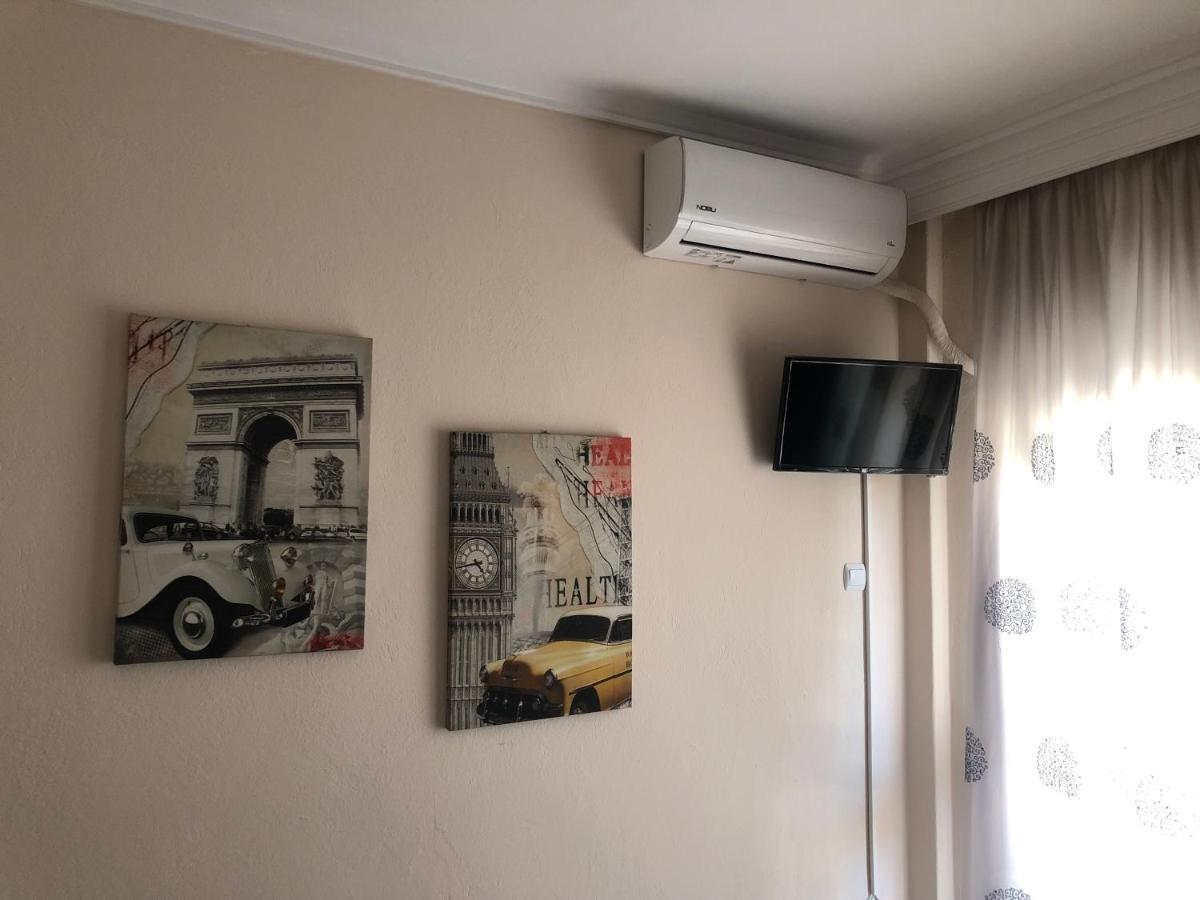 Del Mar Apartments I Agía Triás Dış mekan fotoğraf